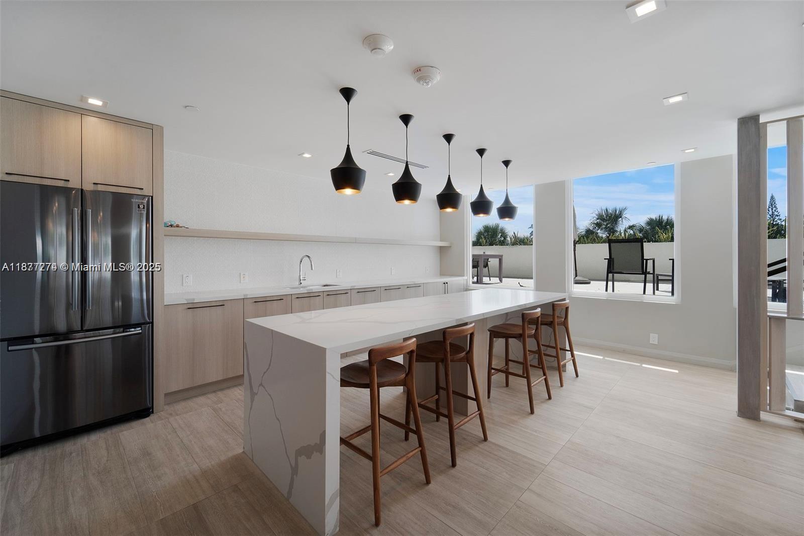 KING DAVID TOWERS CONDO - Residential