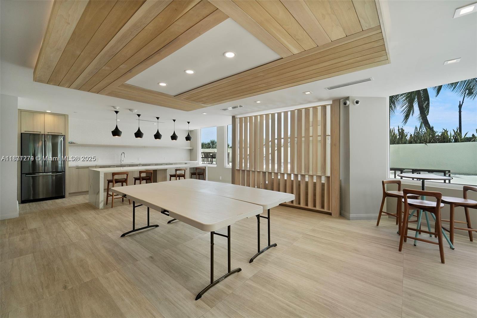 KING DAVID TOWERS CONDO - Residential