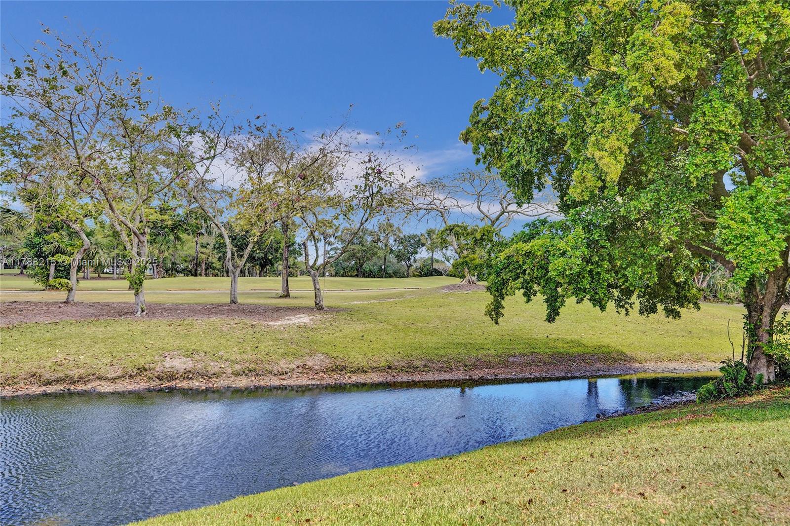 FAIRWAY VILLAS AT ROYAL P - Residential