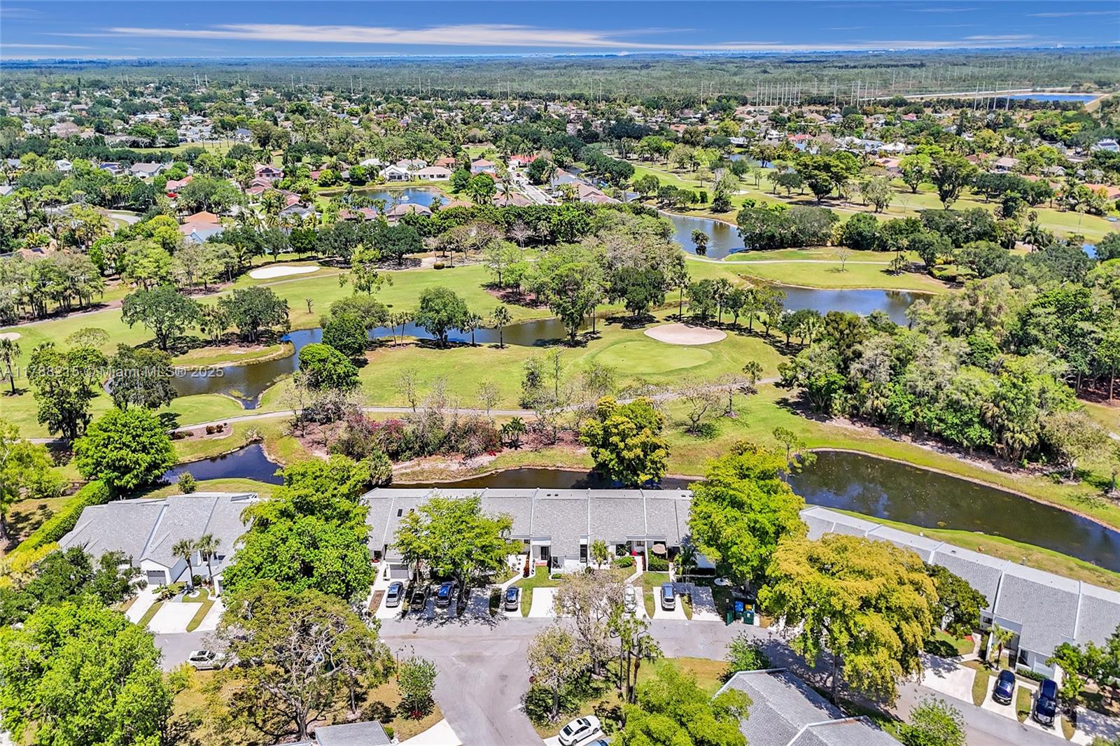 FAIRWAY VILLAS AT ROYAL P - Residential
