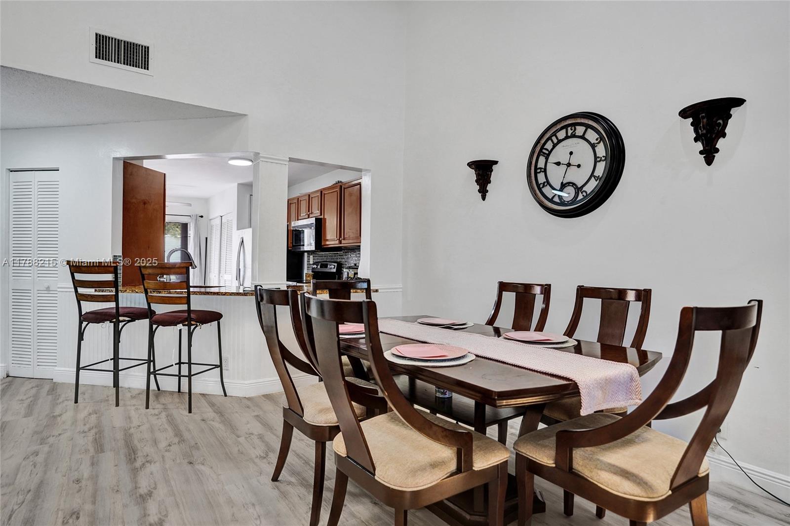 FAIRWAY VILLAS AT ROYAL P - Residential