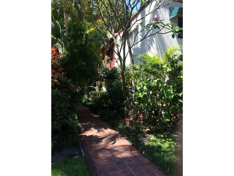1560 JEFFERSON AVE CONDO - Residential Lease
