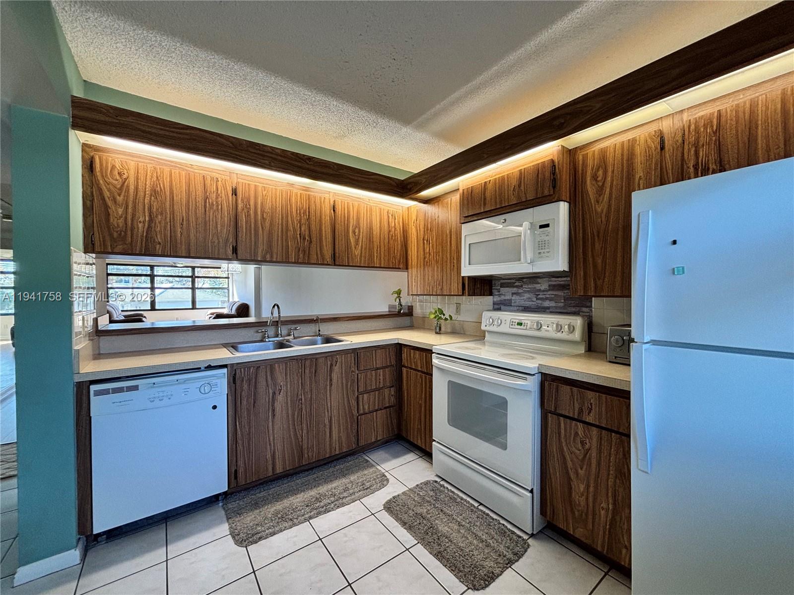 WHITEHALL VILLAGE - Residential