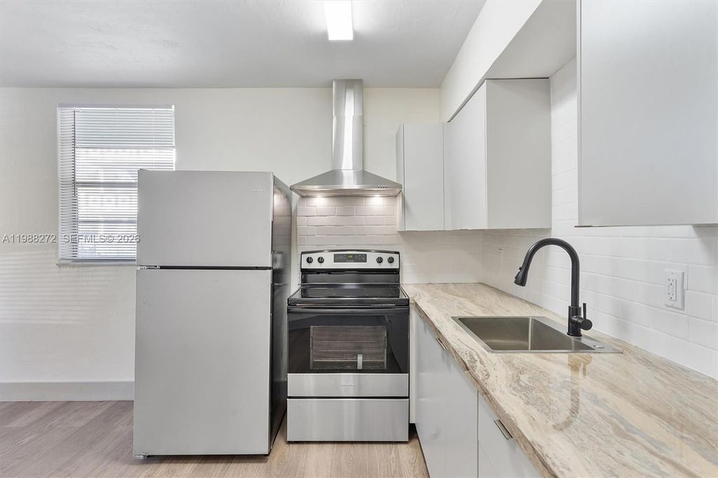 Photo of 1715 N 16th Ave #311, Hollywood, FL 33020 (MLS # A11988272)