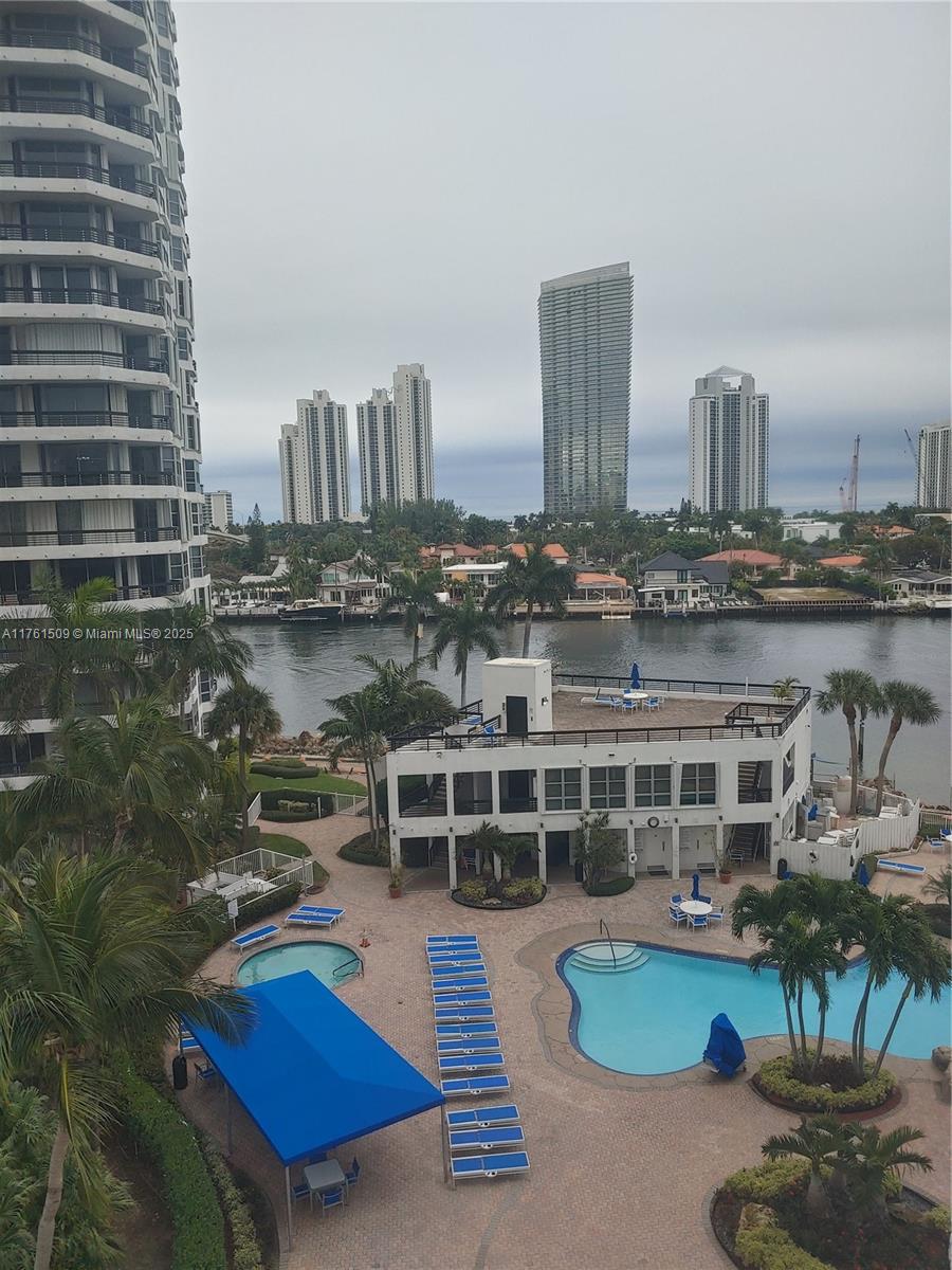 Rental Property at 19101 Ne 36th Ct 707, Aventura, Miami-Dade County, Florida - Bedrooms: 2 
Bathrooms: 2  - $3,800 MO.