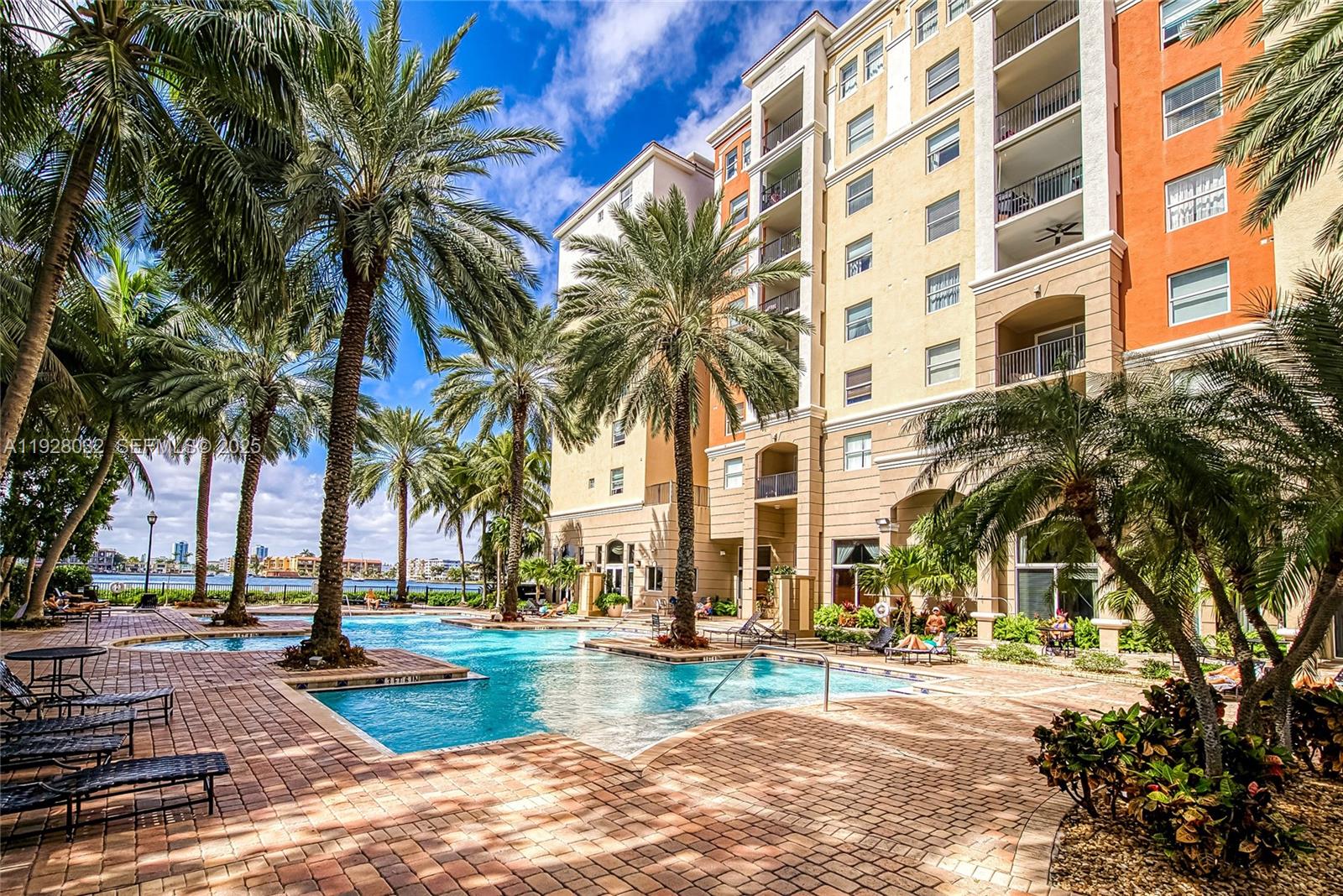 PORTO BELLAGIO CONDO - Residential Lease