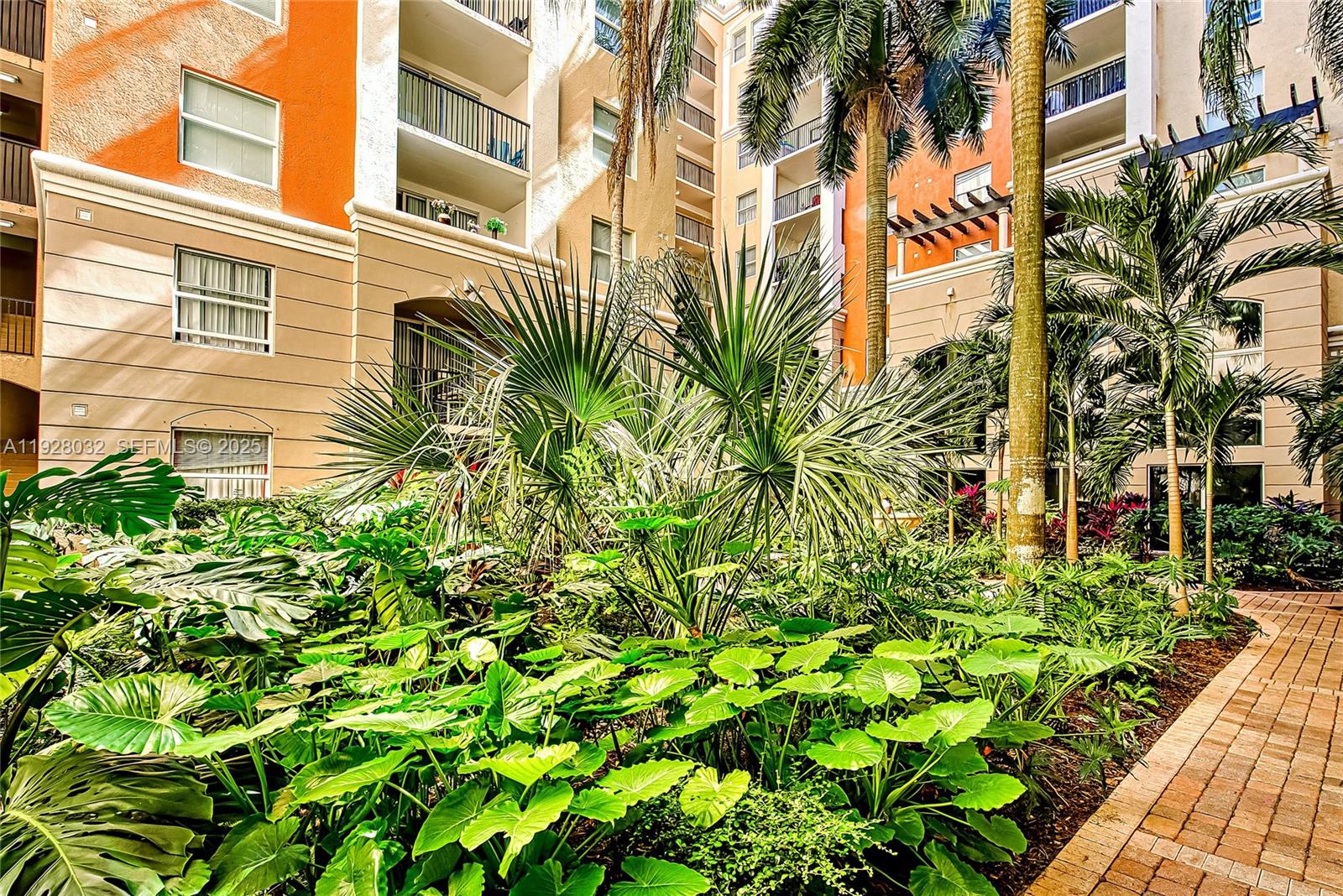 PORTO BELLAGIO CONDO - Residential Lease