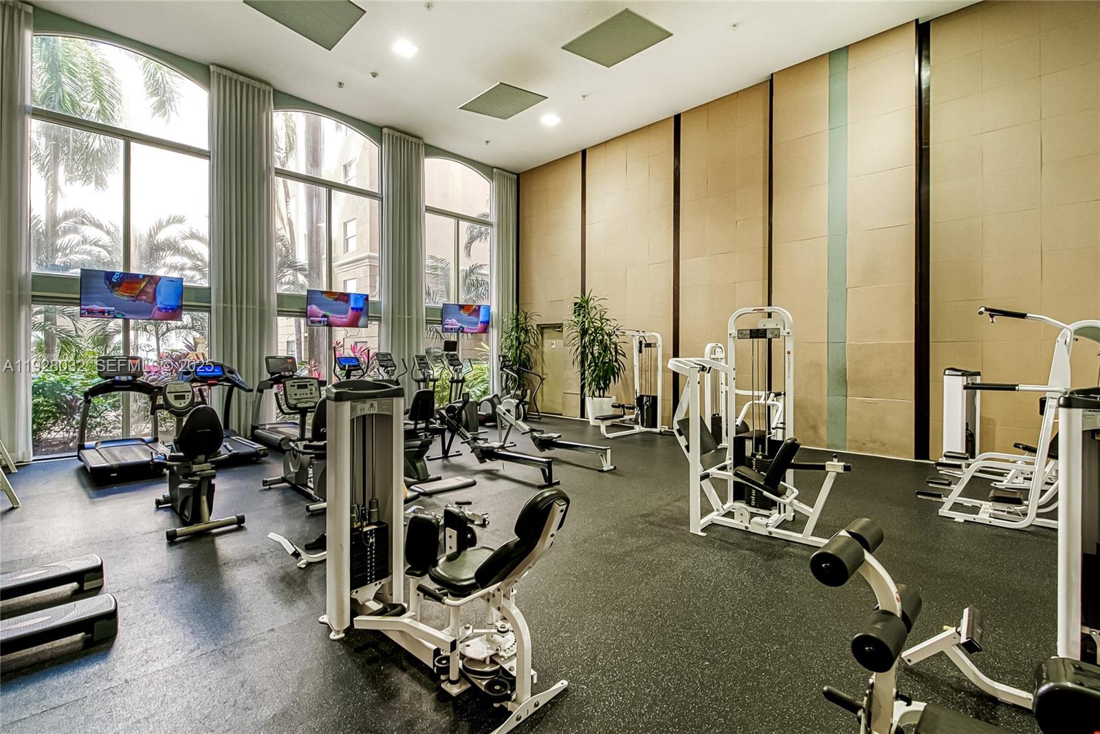 PORTO BELLAGIO CONDO - Residential Lease