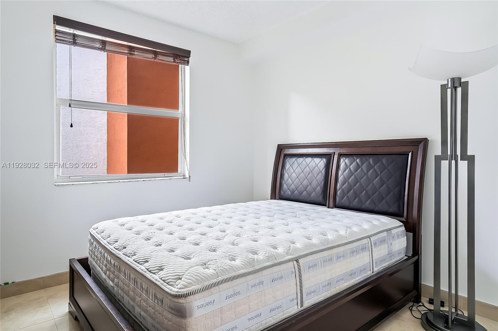 PORTO BELLAGIO CONDO - Residential Lease