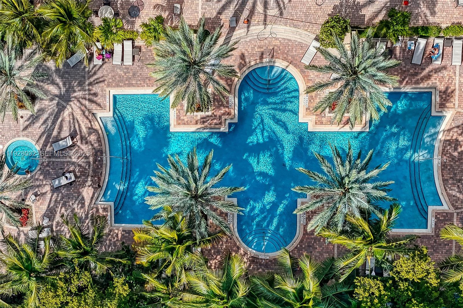 PORTO BELLAGIO CONDO - Residential Lease