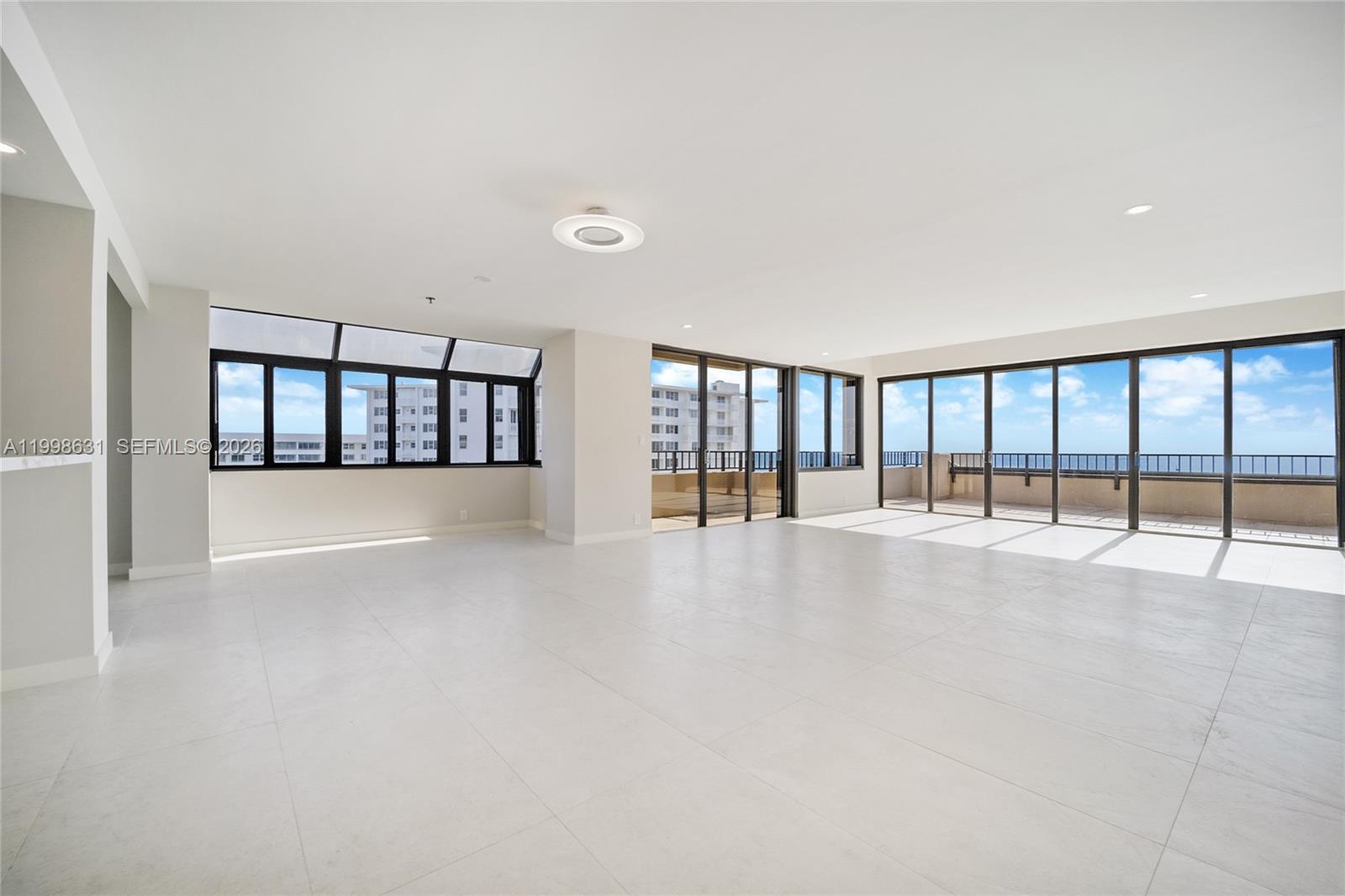 251 Crandon Blvd 1037