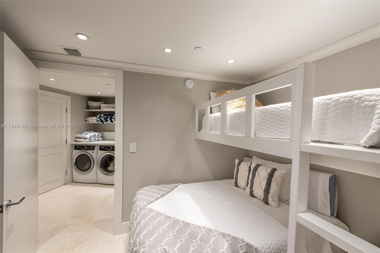 OCEAN TOWER TWO CONDO - Residential