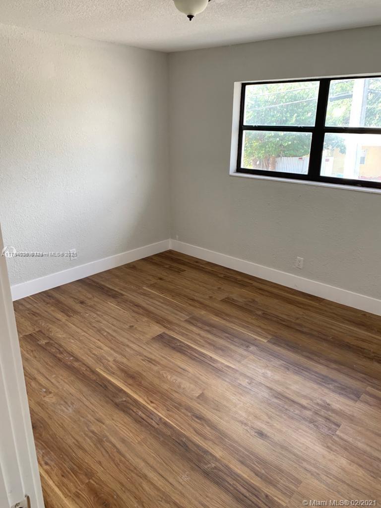 958 NW 24th Ave
