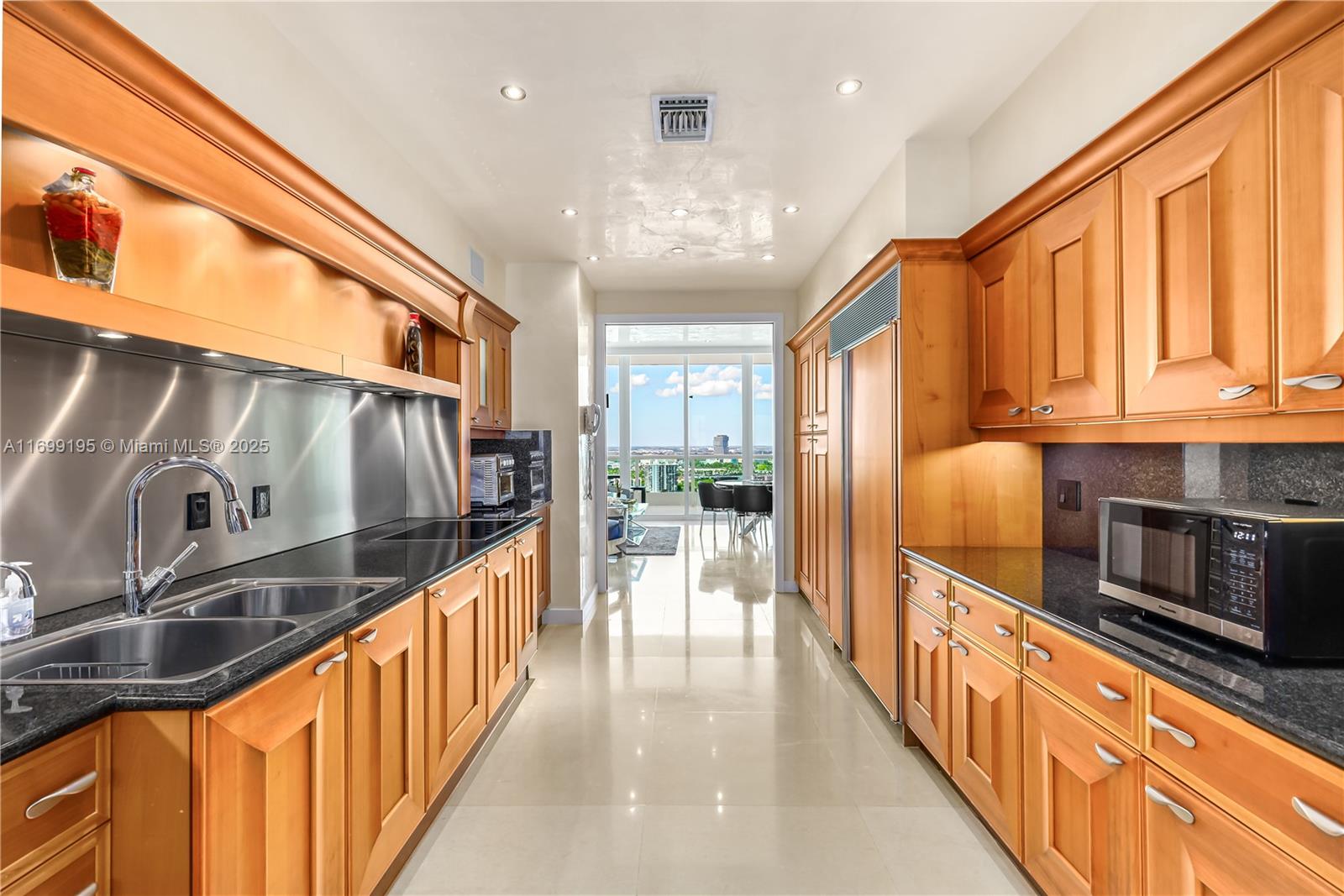TOWERS OF PORTO VITA-NORT - Residential
