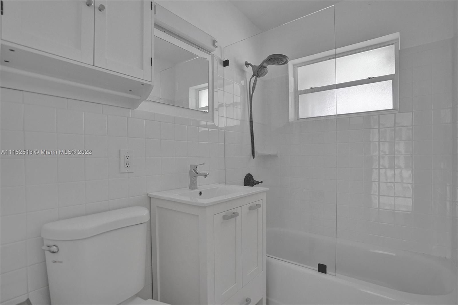 HOLLYWOOD HOMESITES HIGH - Residential