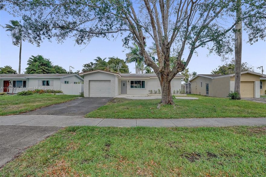This 2 bedroom, 2 bathroom home is waiting for its new owner! The entrance opens up to a sunny living and dining area boasting an abundance of natural light courtesy of the large window display ahead. Your kitchen sits within reach and greets you with an array of inviting cabinetry and more than enough sparkling countertop space to support you through your every culinary adventure. Nearby, the primary bedroom provides you with opportunities to unwind and includes an en suite bathroom outfitted with a sizable vanity. Outside you will find an expansive backyard and screened-in patio space ready for barbecues and beyond! Located just off of Sheridan Street, an escape to the oceanfront and all of its entertainment venues and eateries are only moments away!