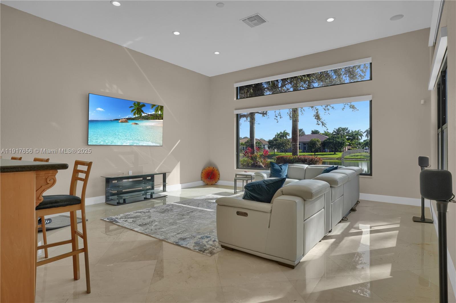 RIVERSTONE - Residential