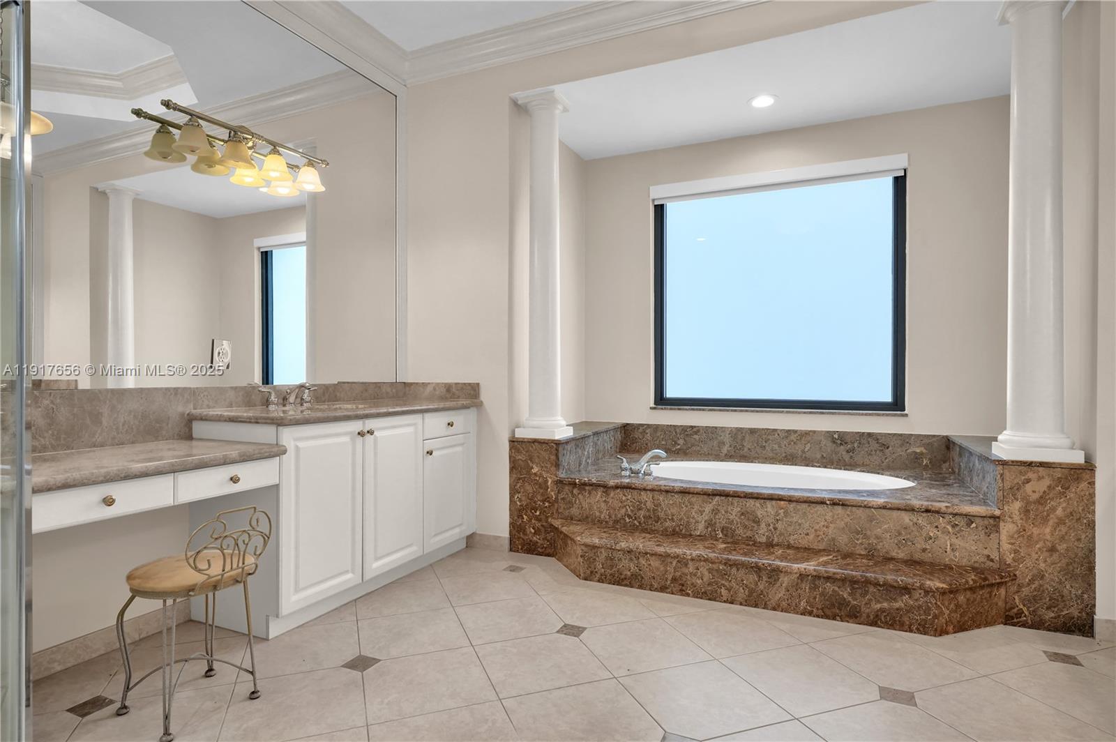 RIVERSTONE - Residential