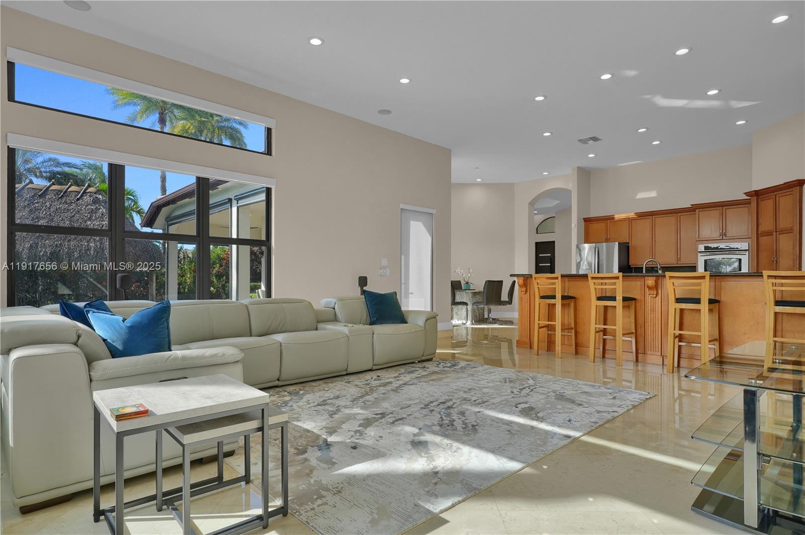 RIVERSTONE - Residential