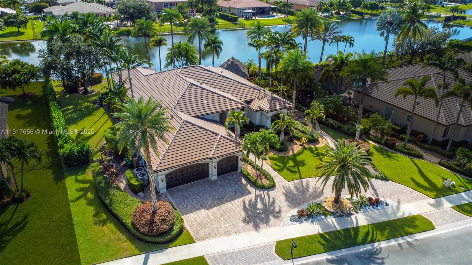 RIVERSTONE - Residential