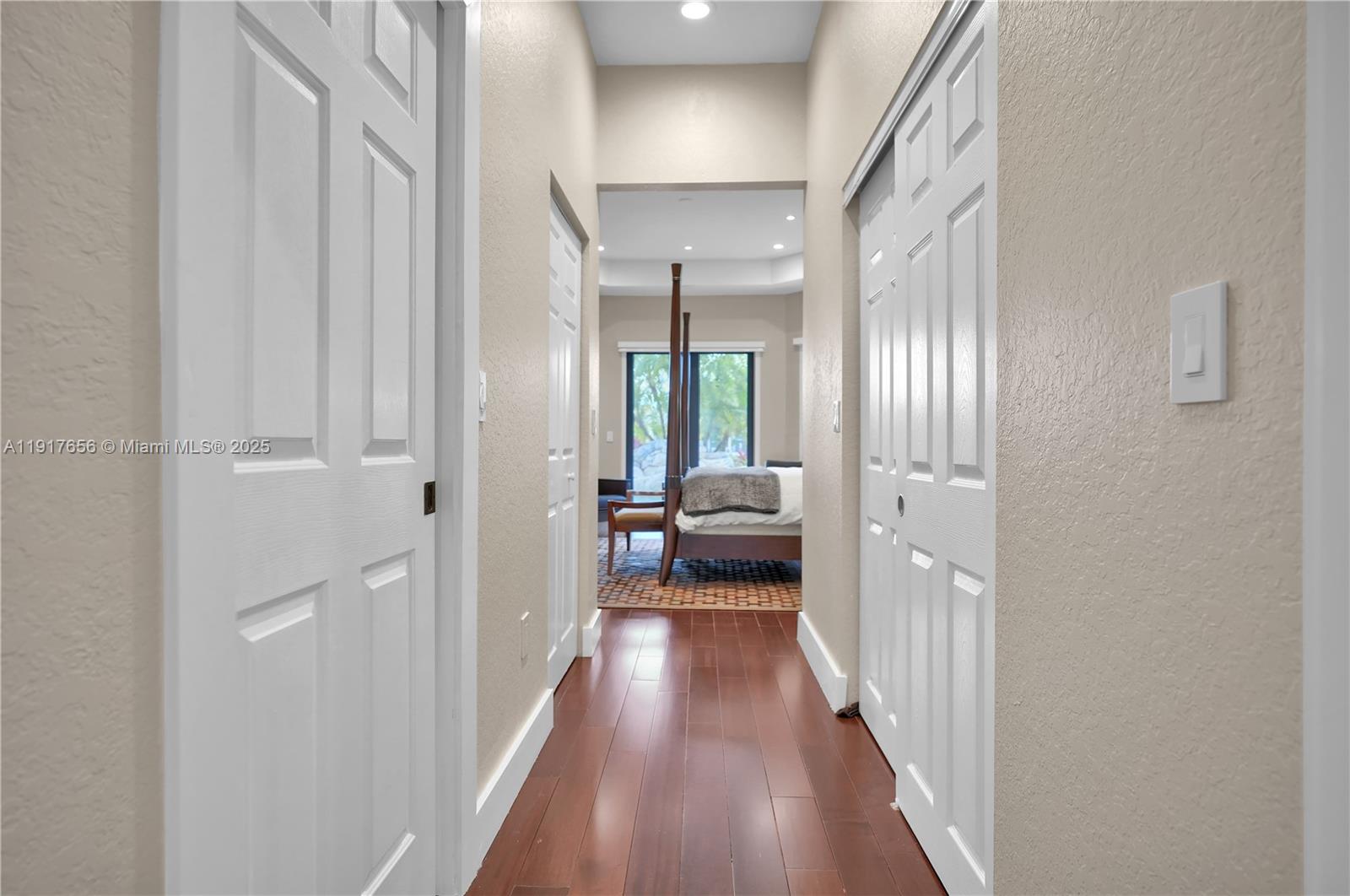 RIVERSTONE - Residential