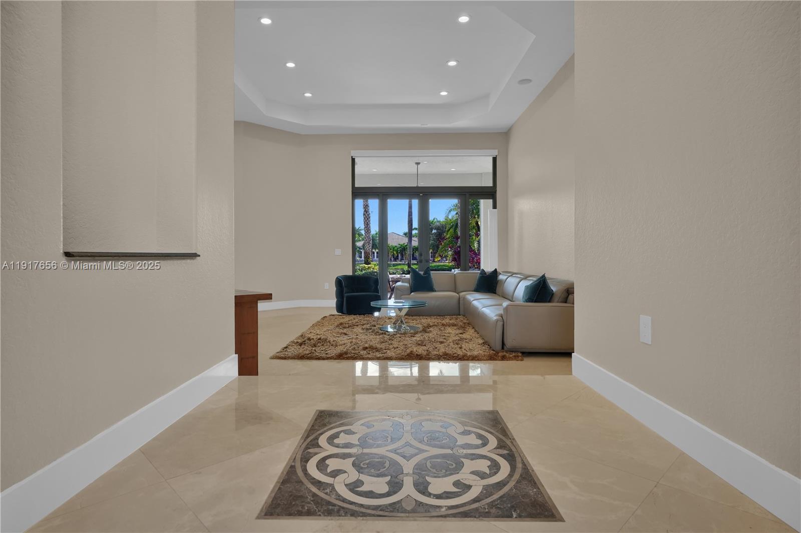 RIVERSTONE - Residential