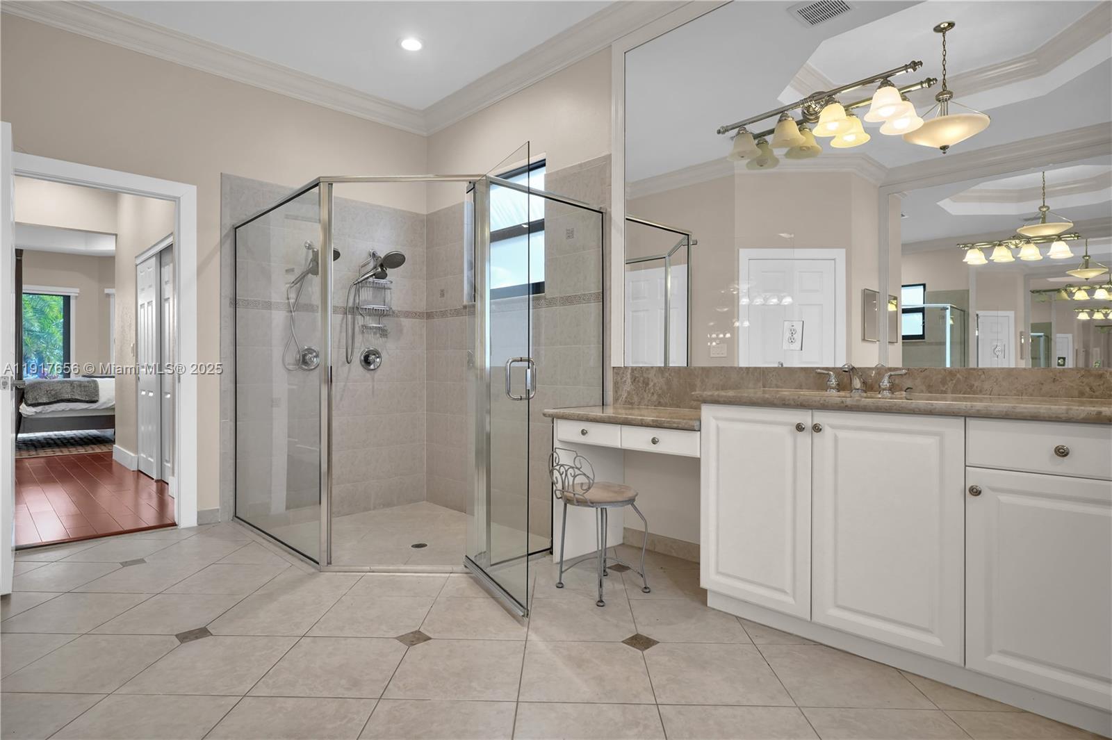 RIVERSTONE - Residential