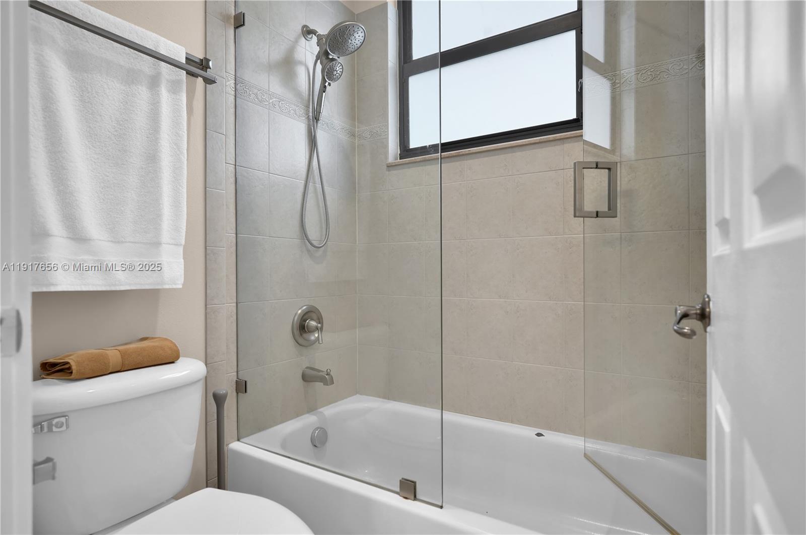 RIVERSTONE - Residential