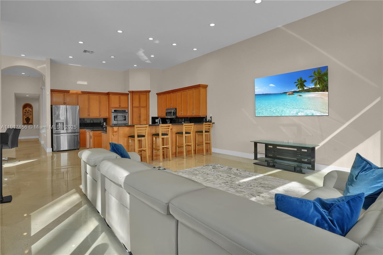 RIVERSTONE - Residential