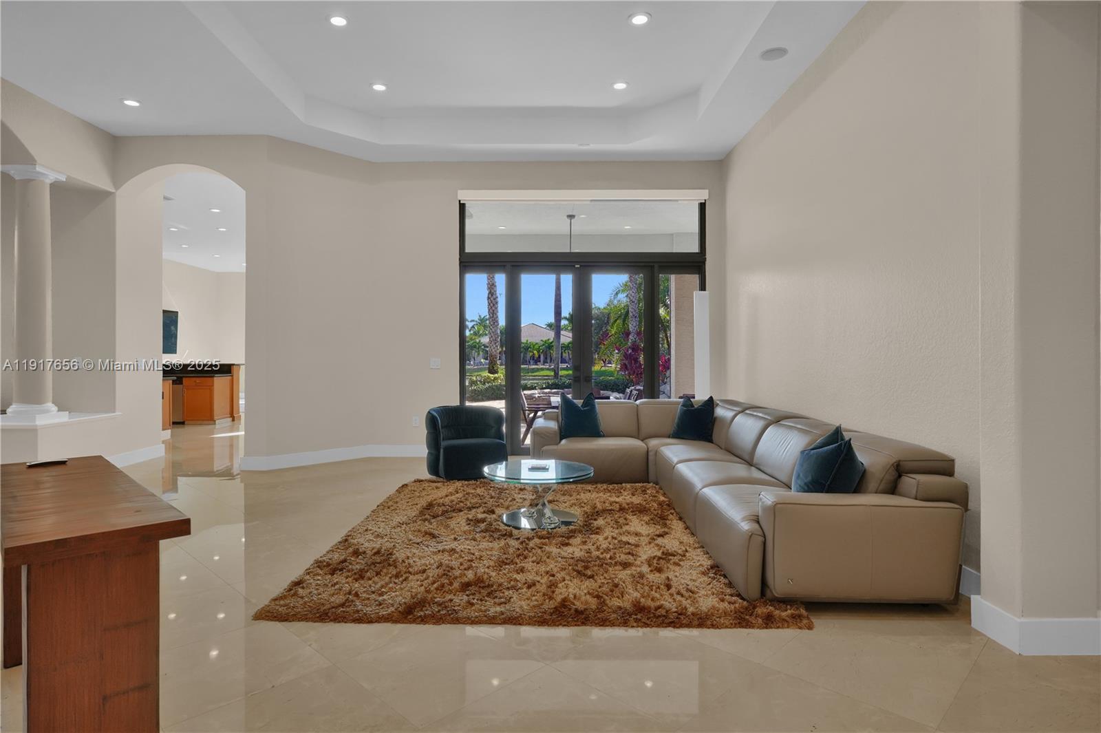 RIVERSTONE - Residential