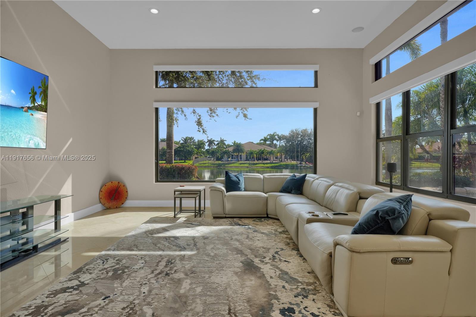 RIVERSTONE - Residential