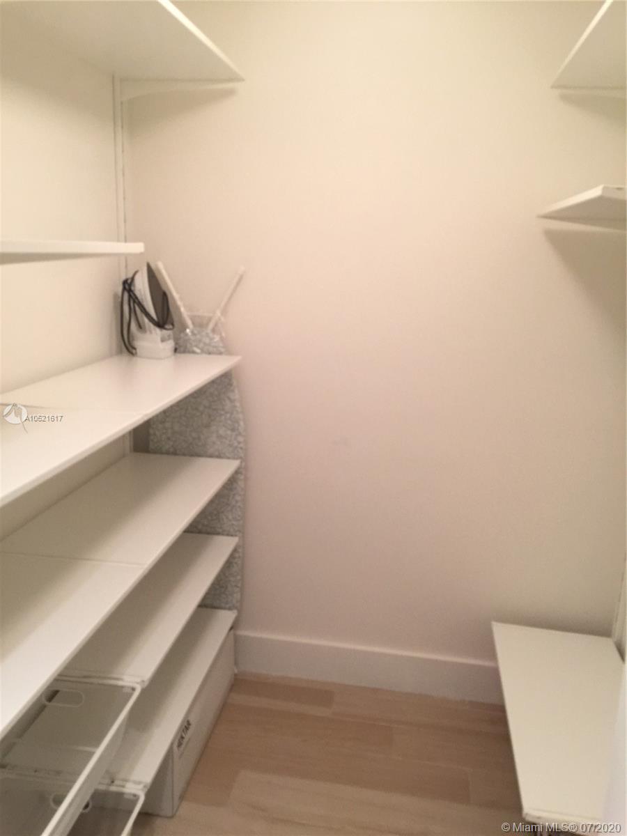 BEACHWALK - Residential Lease