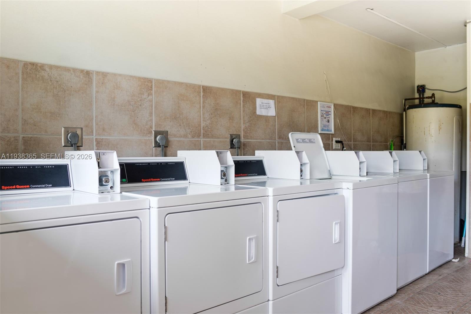 CORAL RIDGE ADD - Residential Lease