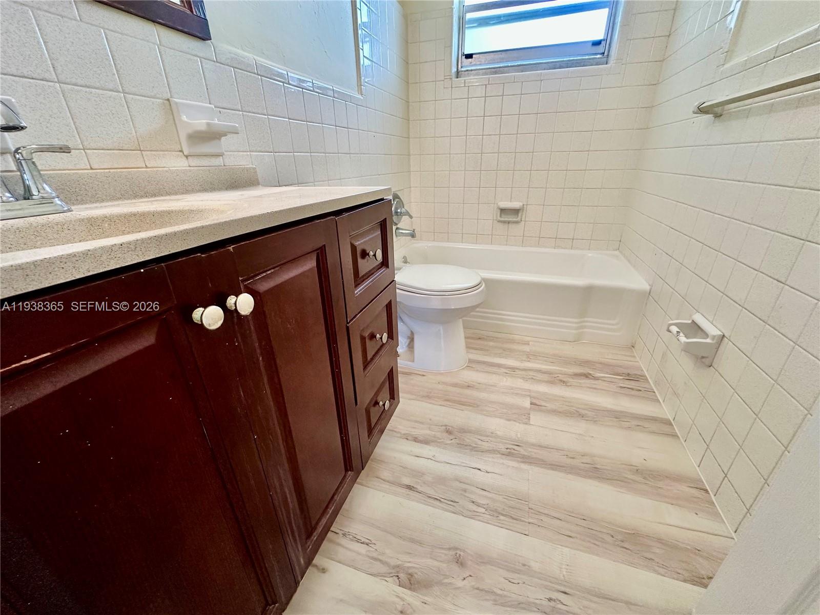 CORAL RIDGE ADD - Residential Lease