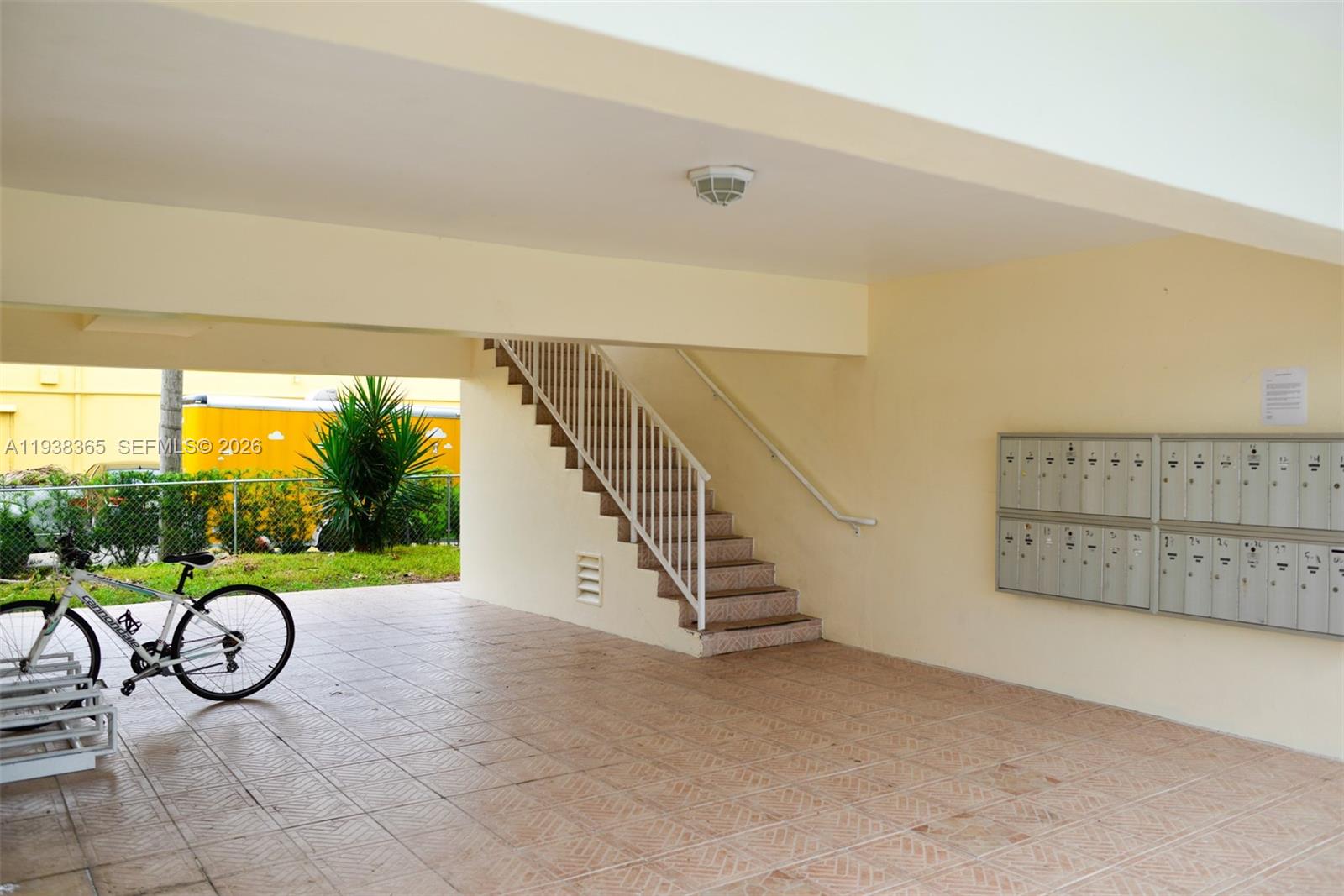 CORAL RIDGE ADD - Residential Lease