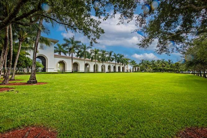 OLYMPIA 2 - Residential