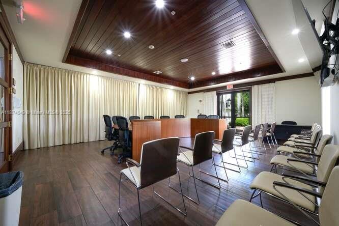 OLYMPIA 2 - Residential