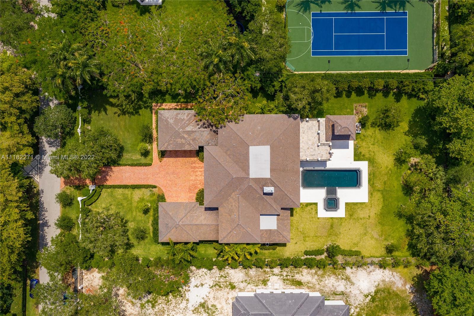 Pinecrest Shear Estates - Residential