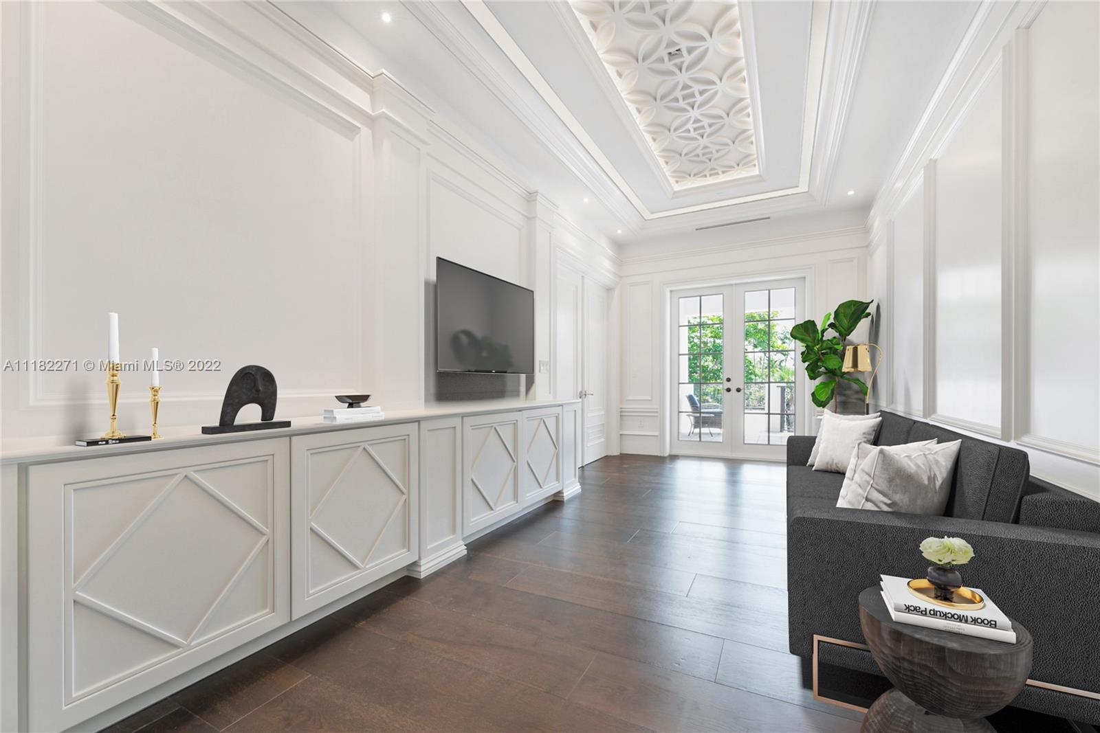 Pinecrest Shear Estates - Residential