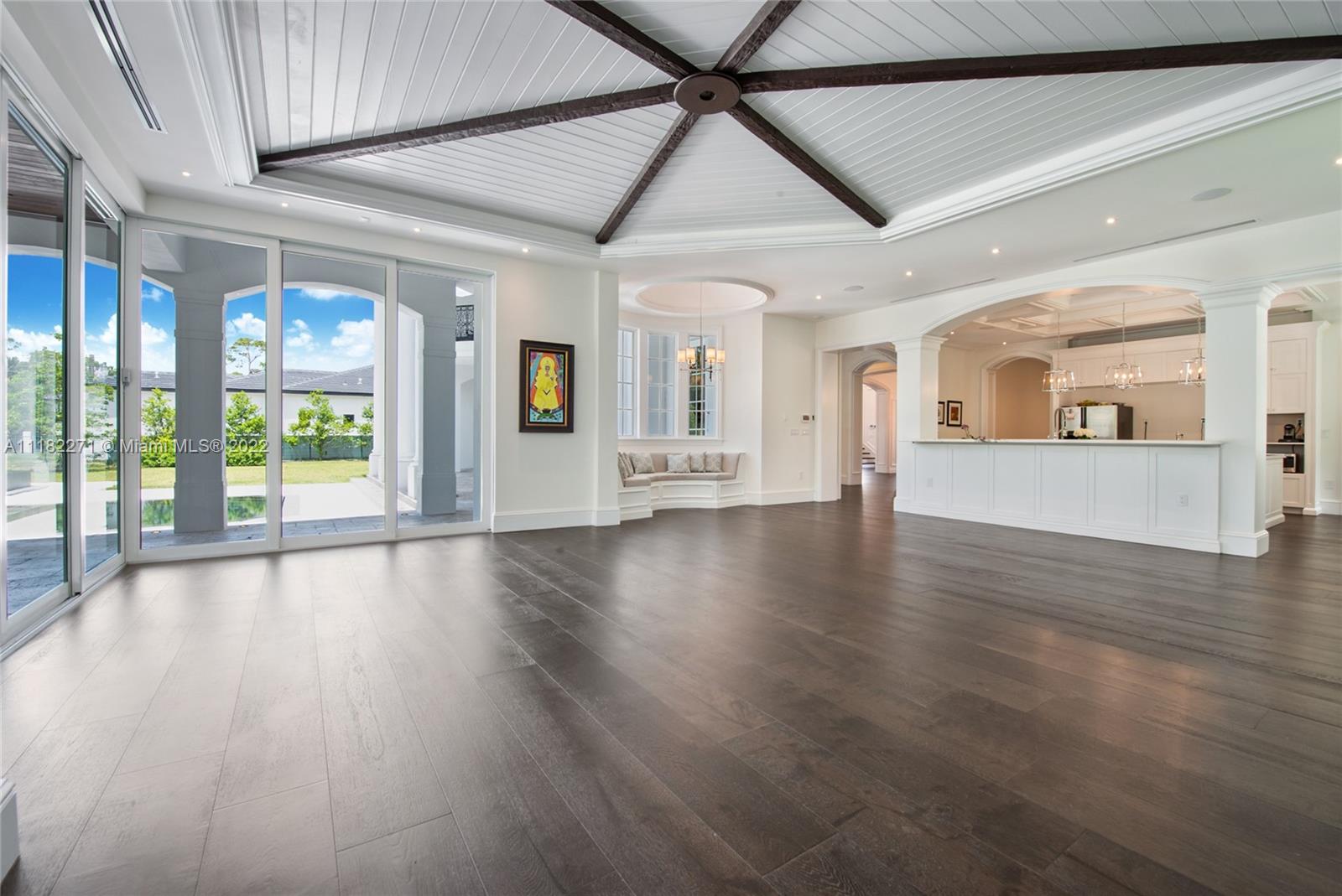 Pinecrest Shear Estates - Residential