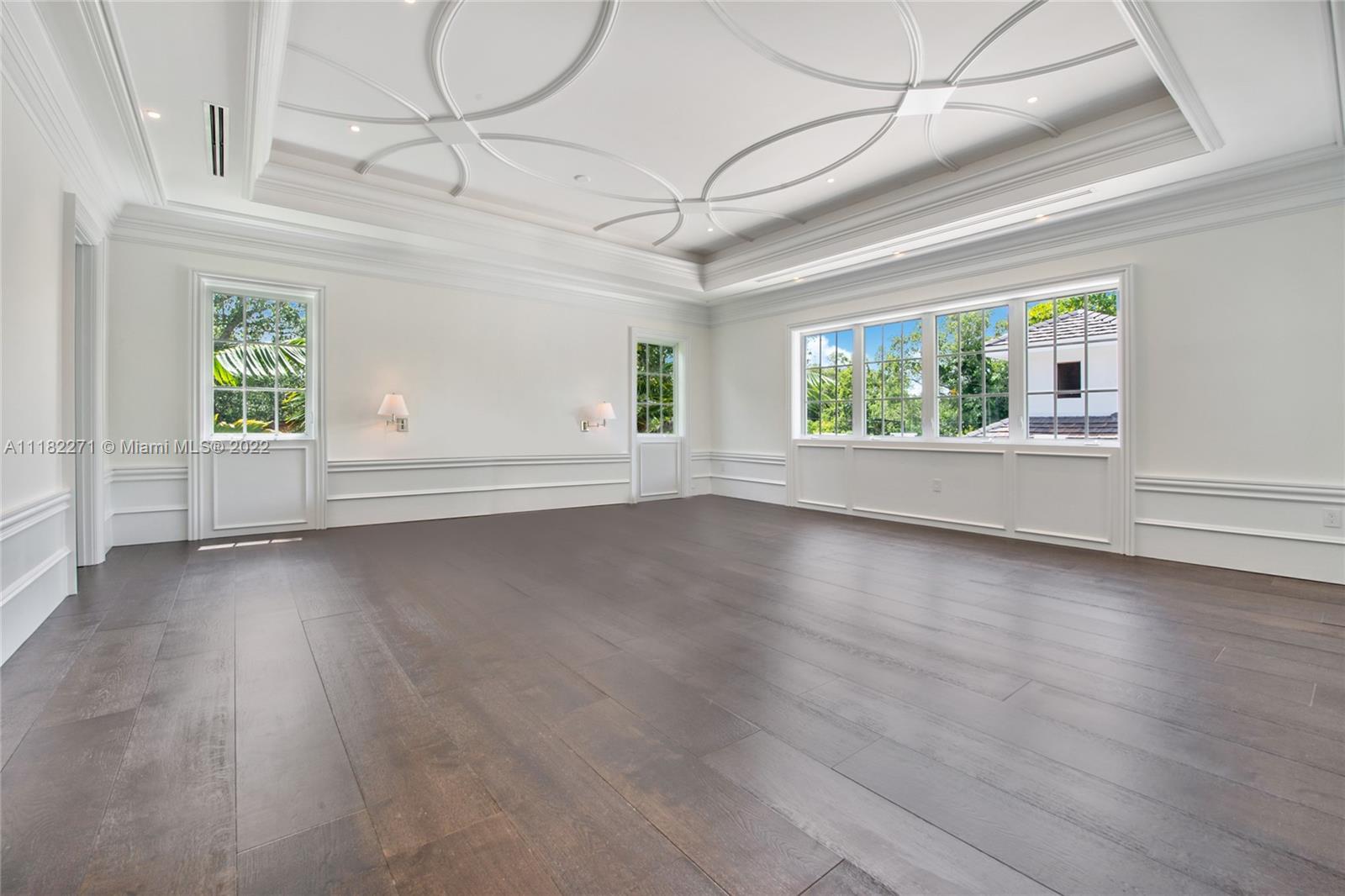 Pinecrest Shear Estates - Residential