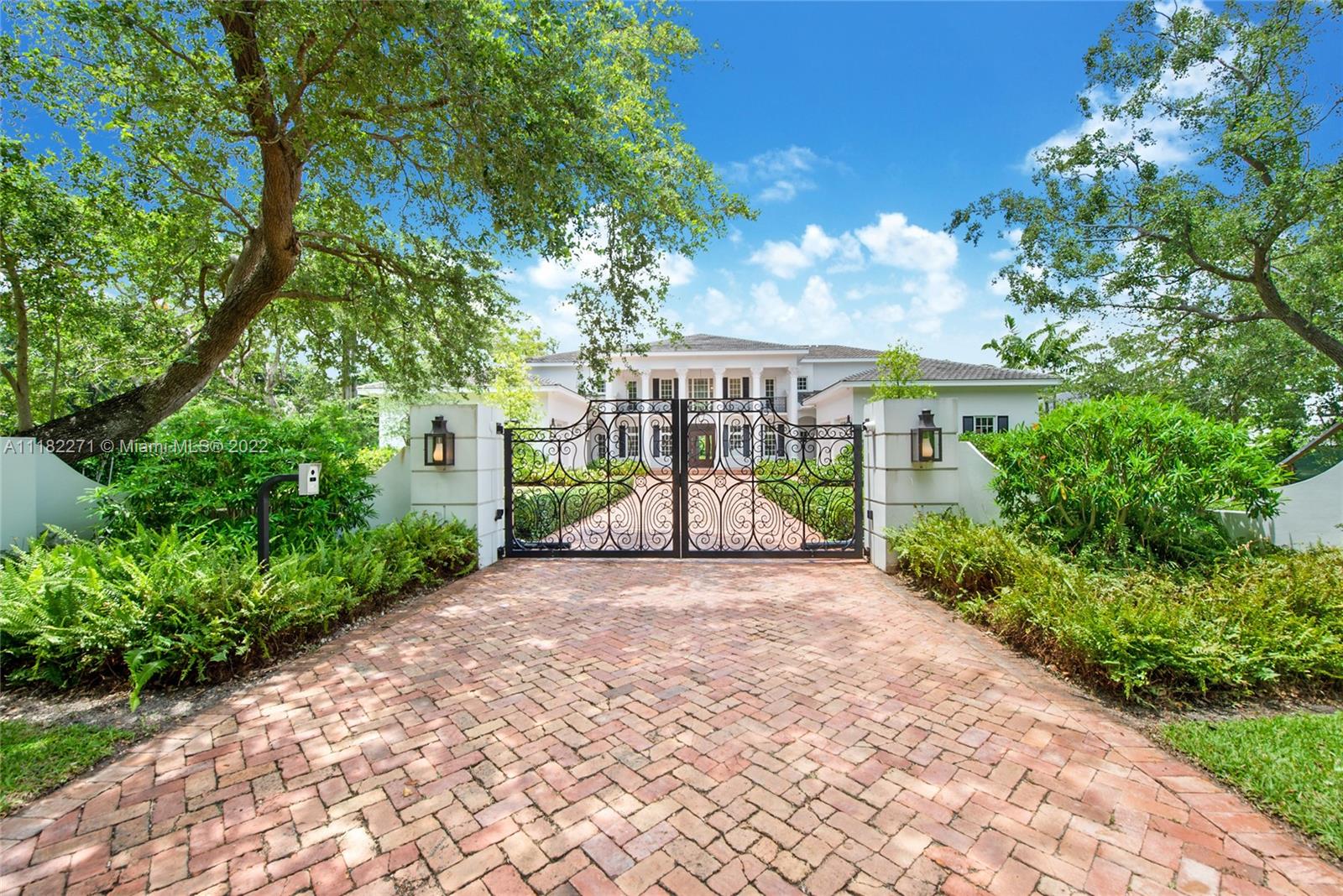 Pinecrest Shear Estates - Residential