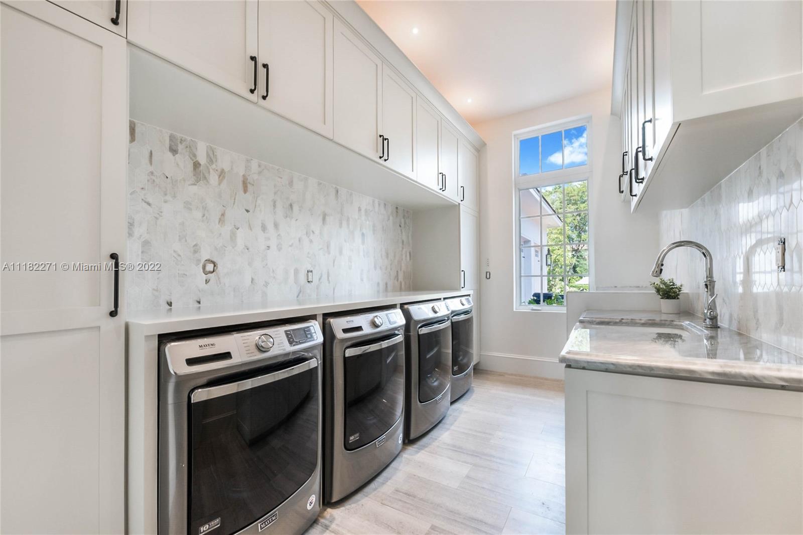 Pinecrest Shear Estates - Residential