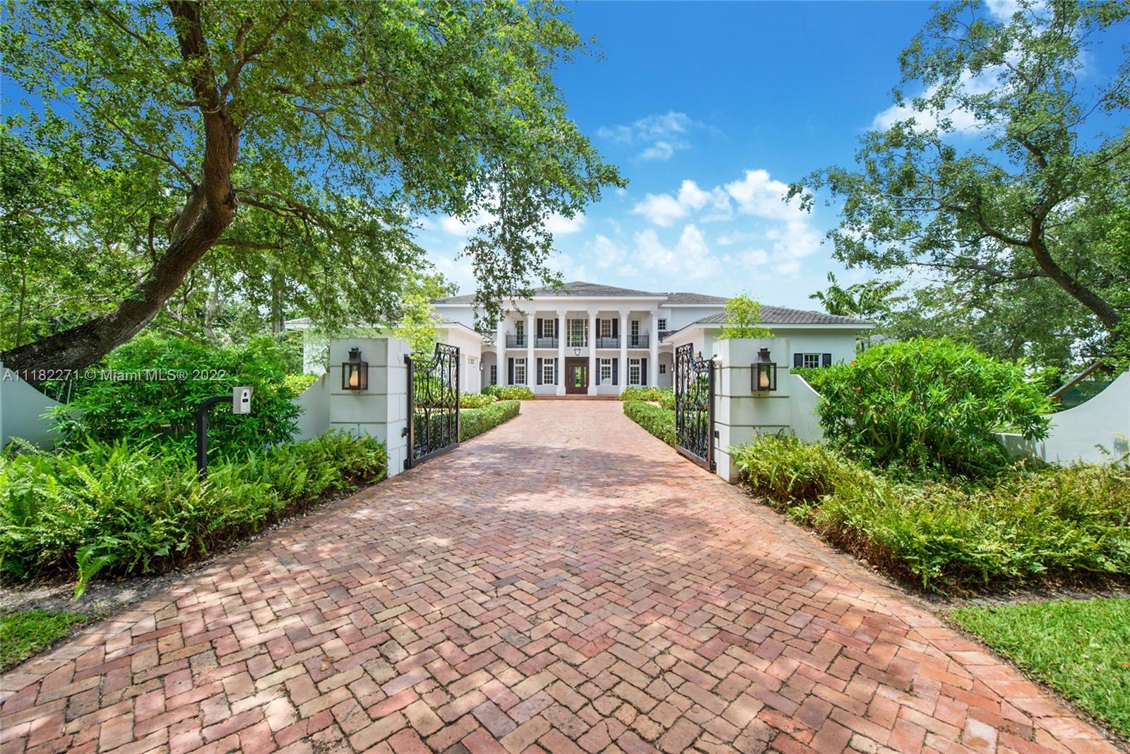 Pinecrest Shear Estates - Residential