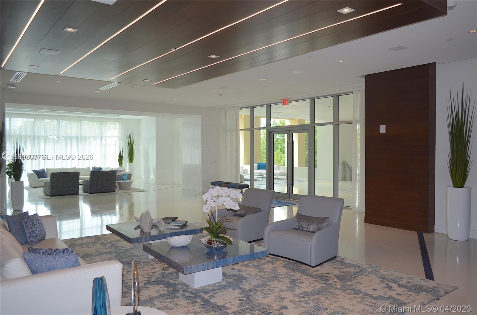 PARQUE TOWERS CONDO - Residential