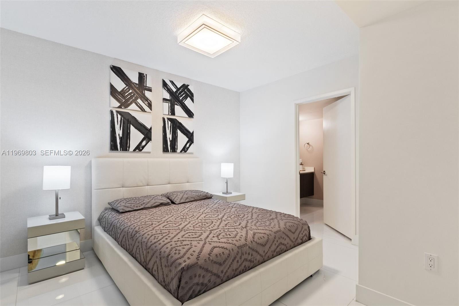 PARQUE TOWERS CONDO - Residential