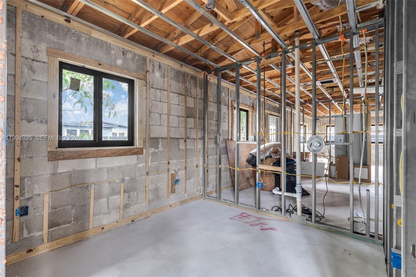 LAKE AIRE ESTATES - Residential