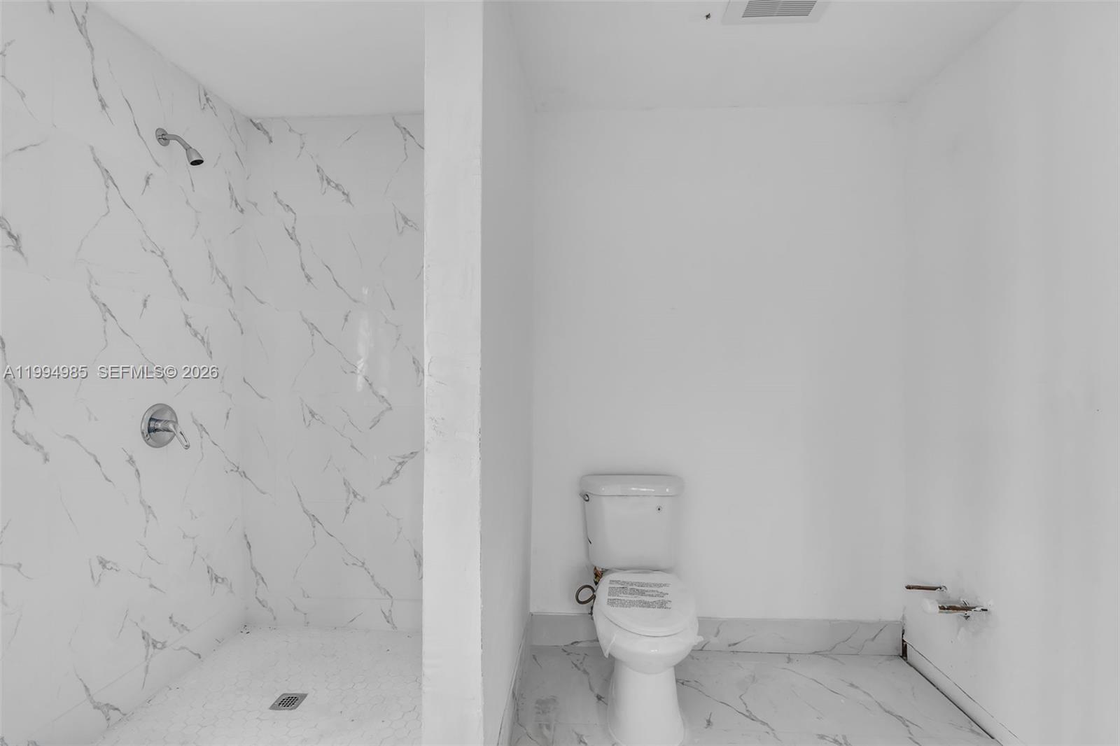 LAKE AIRE ESTATES - Residential