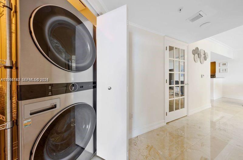 LA PERLA CONDO - Residential