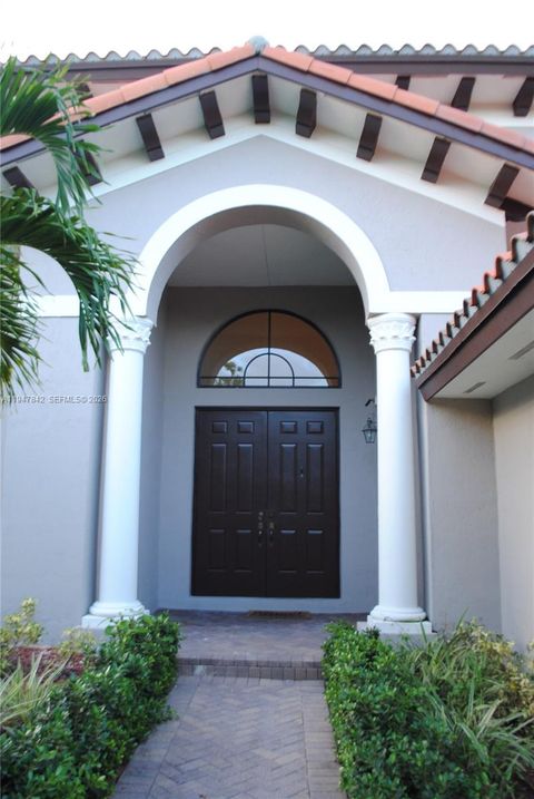 7755 SW 193rd Ln Cutler Bay FL 33157